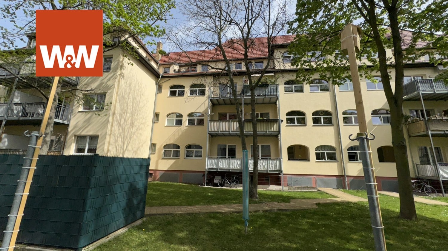 2 Zimmer Wohnung, Wannenbad & Logia im abgeschlossenen Sanierungsgebiet Kleinzschocher in Leipzig !, 04229 Leipzig, Etagenwohnung