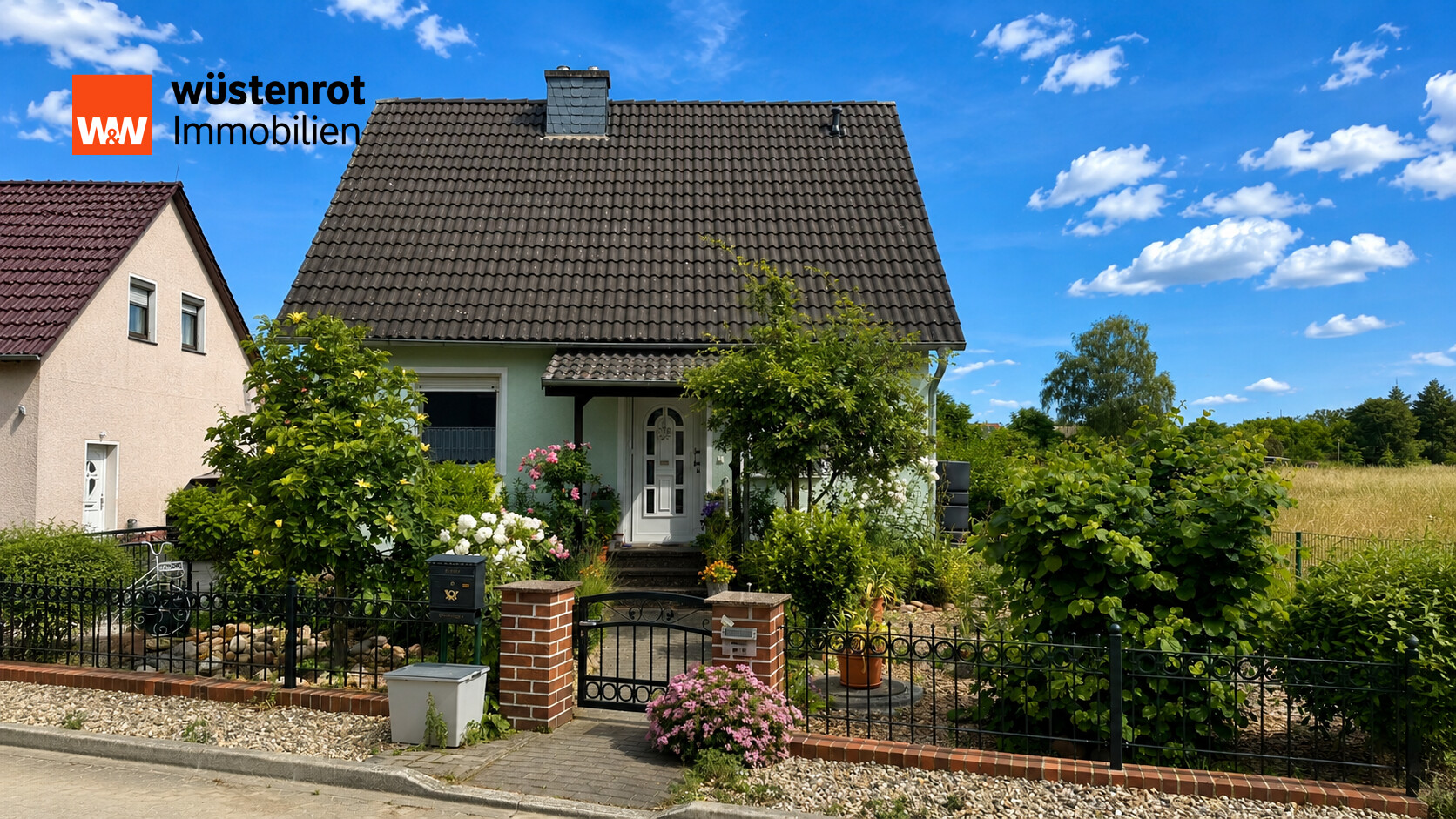 Charmantes Einfamilienhaus mit Anbau, Vollkeller und Doppelcarport–Ihr neues Zuhause in Luckau/Duben, 15929 Duben, Einfamilienhaus